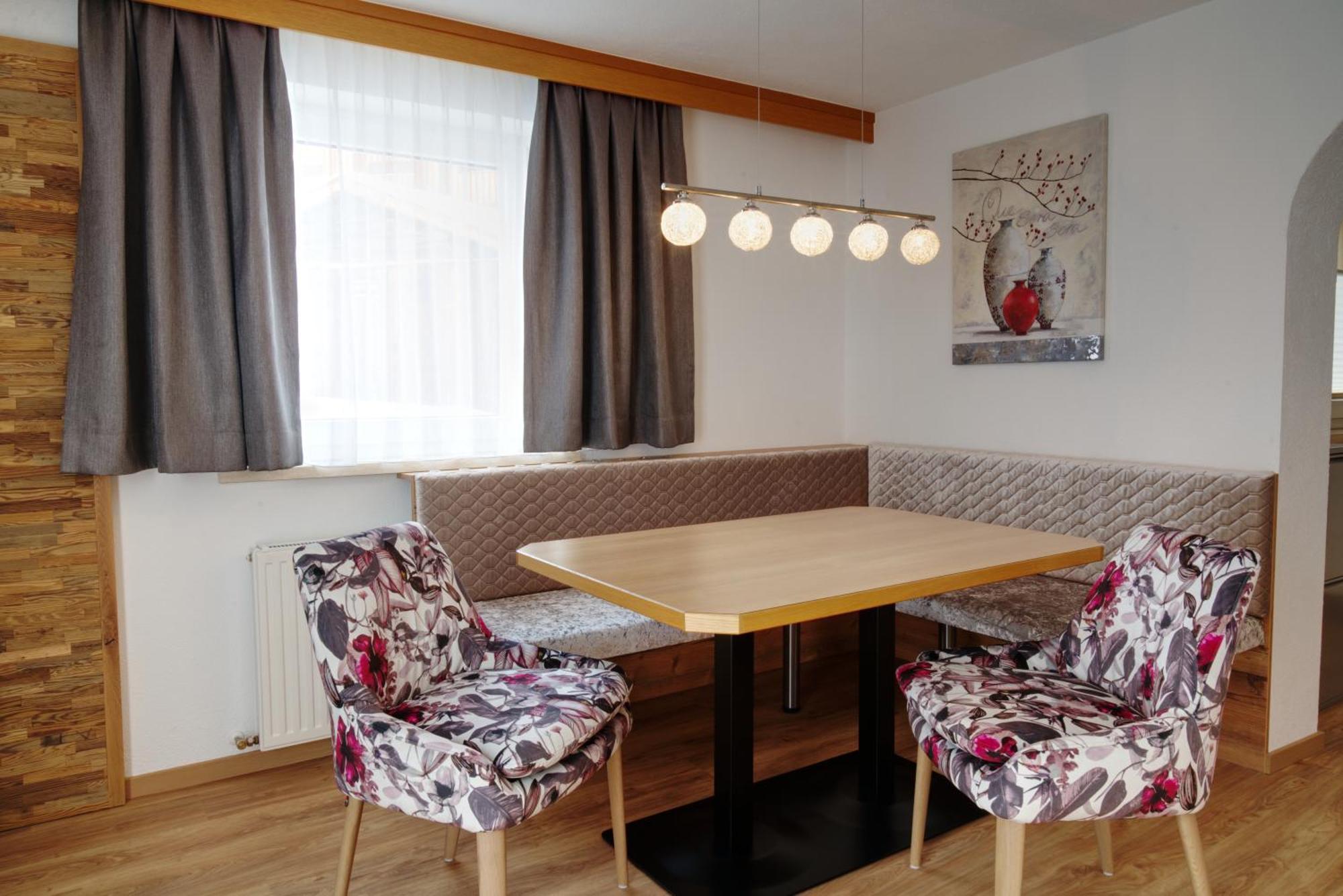 Feierabendhof Apartment Ишгъл Екстериор снимка