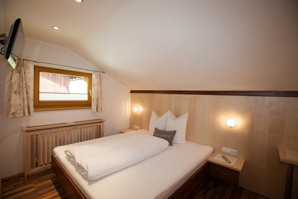 Feierabendhof Apartment Ишгъл Стая снимка